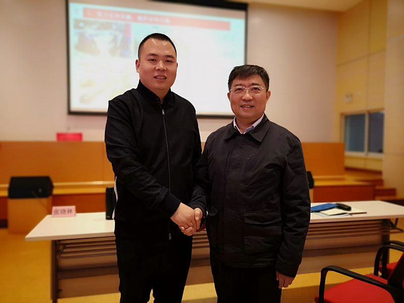 豫商赴滬，共研發(fā)展│許明月董事長參加民建河南省企業(yè)家會員班培訓(xùn)