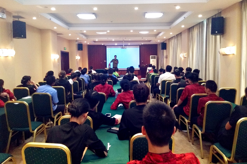 安全無小事，責任重于山│走進迪尼斯酒店安全生產月