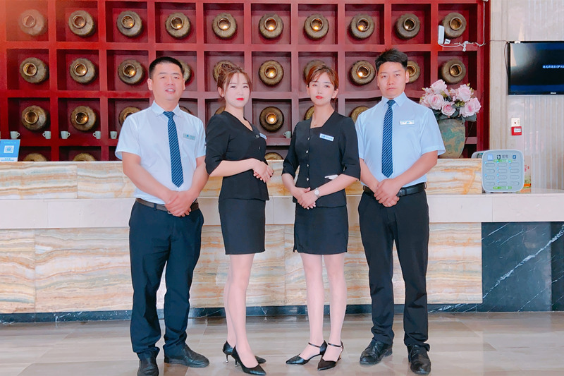 精誠所至，金石為開